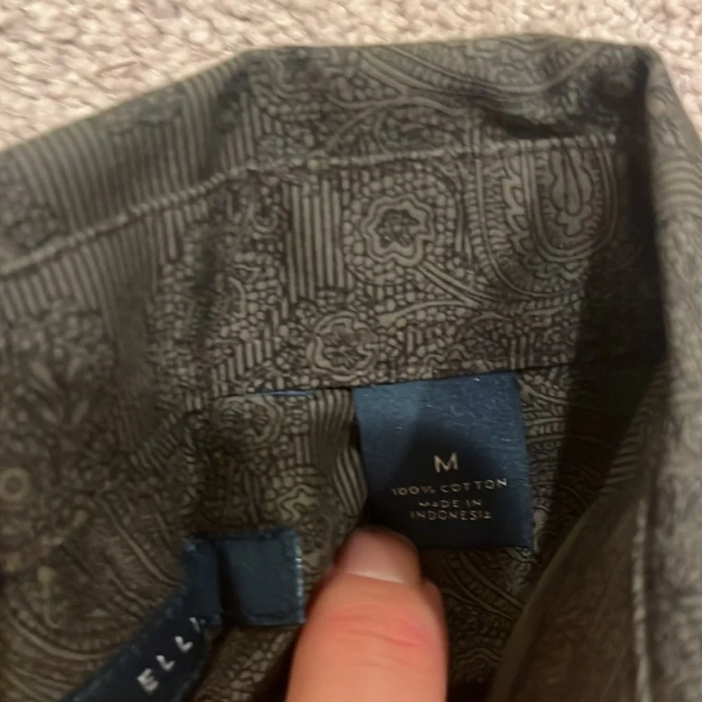 Perry Ellis button down - Picture 3 of 3